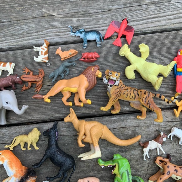 Assorted Zoo, Farm & Safari Animals Figurines Plastic Kids Children’s Toys LOT - Picture 4 of 5